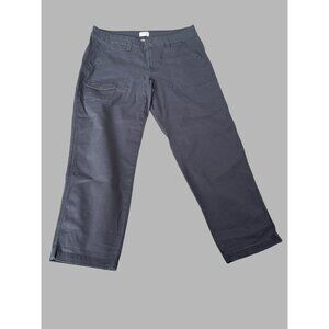 Time And Tru Womens pants size 12 Gray Stretch Pants With Pockets